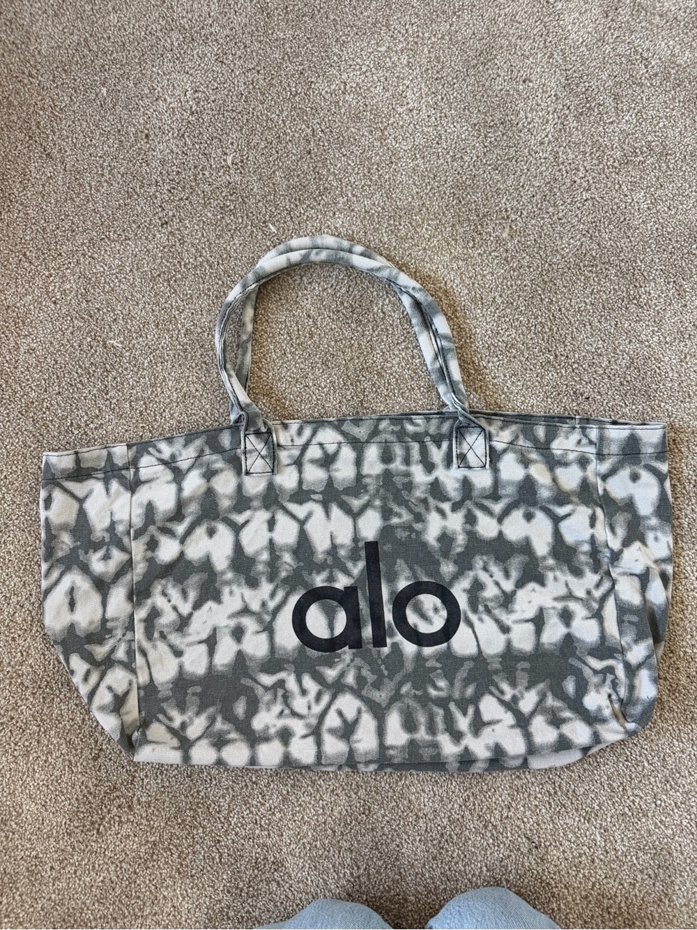 Alo canvas bag